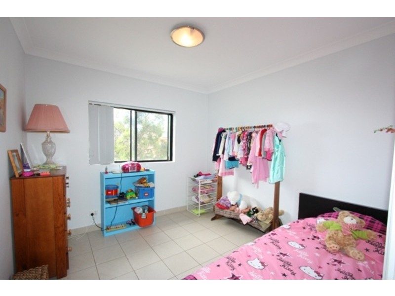 7 Pandora Street, Greenacre NSW 2190