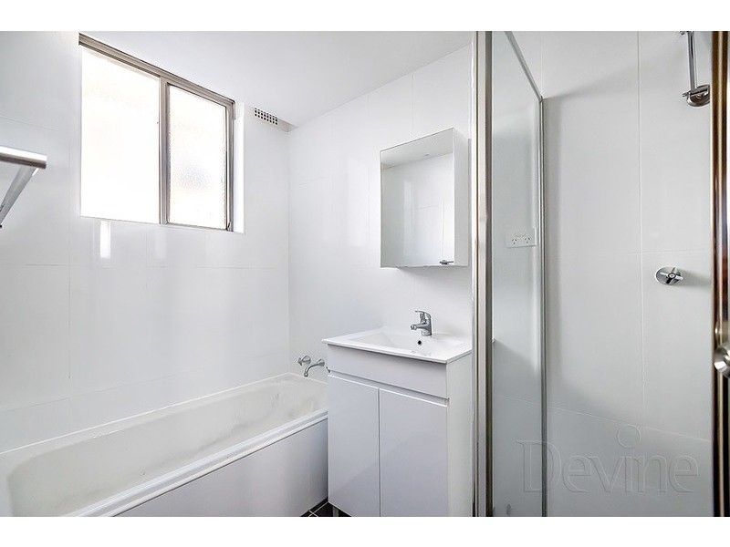 2/72 Charlotte Street, Ashfield NSW 2131