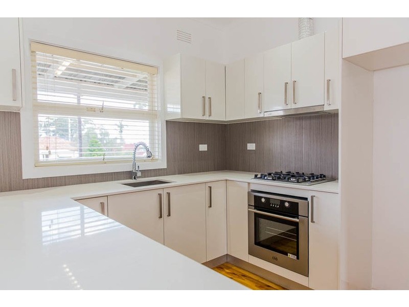 33 Pambula Cres, Woodpark NSW 2164