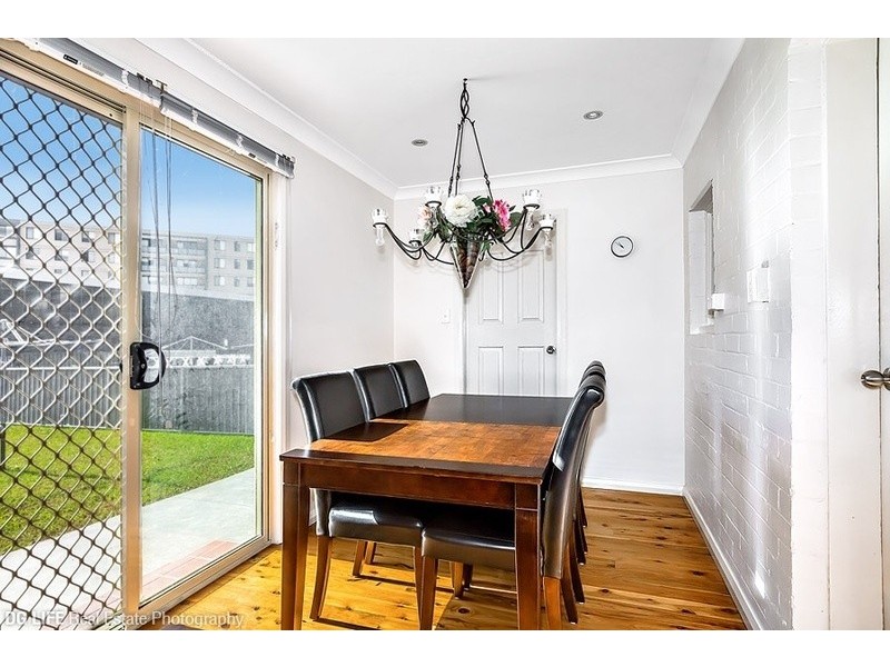 22 Loftus Crescent, Homebush NSW 2140