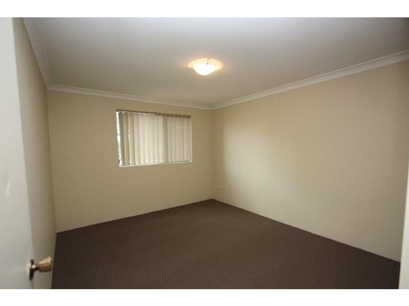 4/16 Central Avenue, Westmead NSW 2145