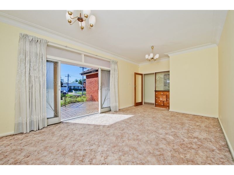 32 Cave Road, Strathfield NSW 2135