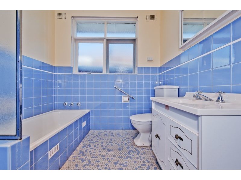 32 Cave Road, Strathfield NSW 2135