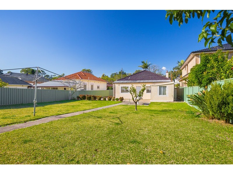 25 Kessell Avenue, Homebush West NSW 2140