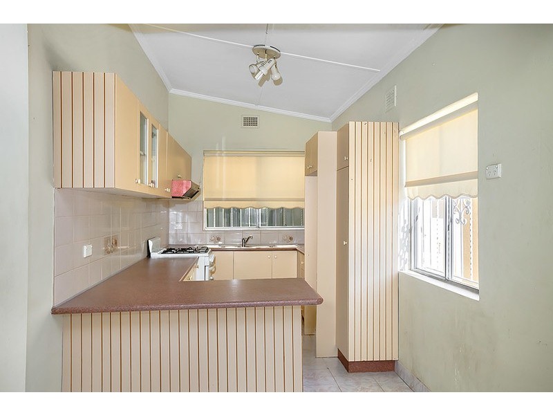 25 Kessell Avenue, Homebush West NSW 2140