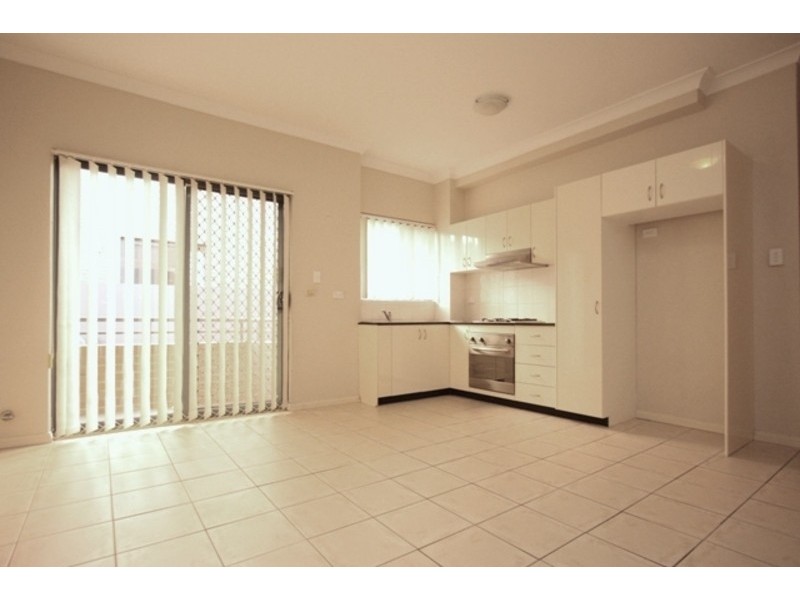 6/21 George Street, Burwood NSW 2134