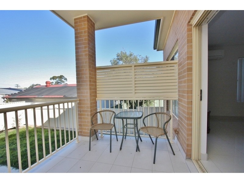 8 Hillier Street, Merrylands NSW 2160