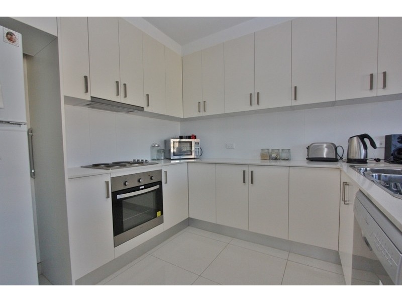 8 Hillier Street, Merrylands NSW 2160