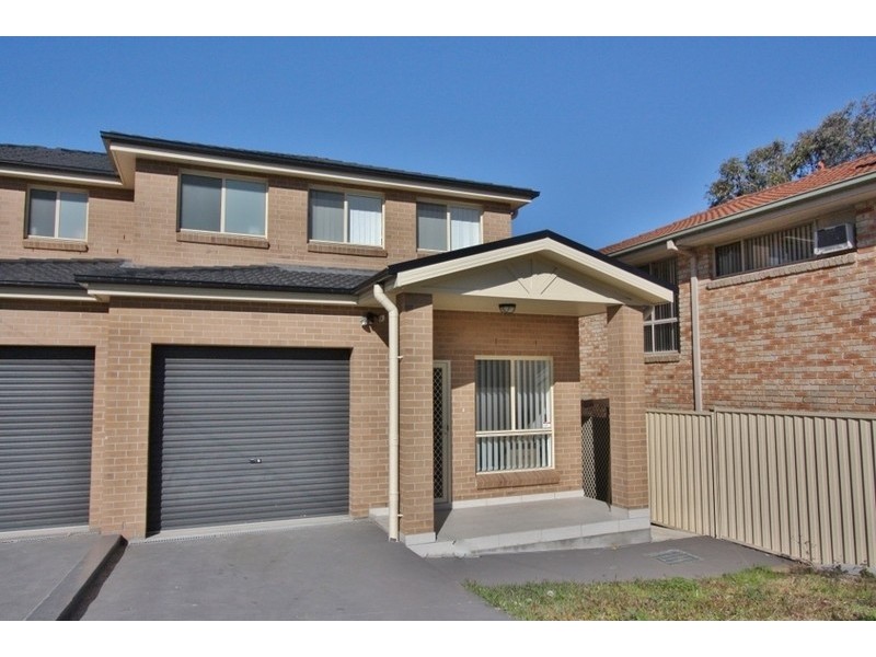 8 Hillier Street, Merrylands NSW 2160