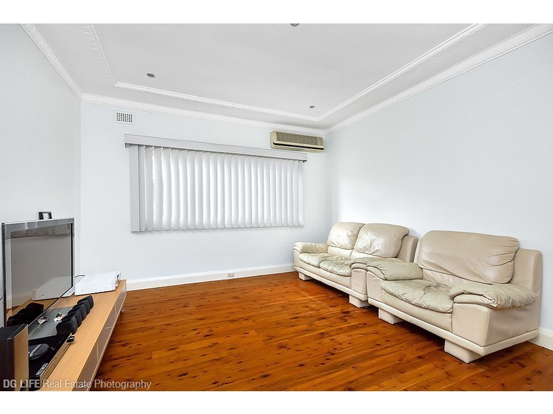 20 The Causeway, Strathfield South NSW 2136