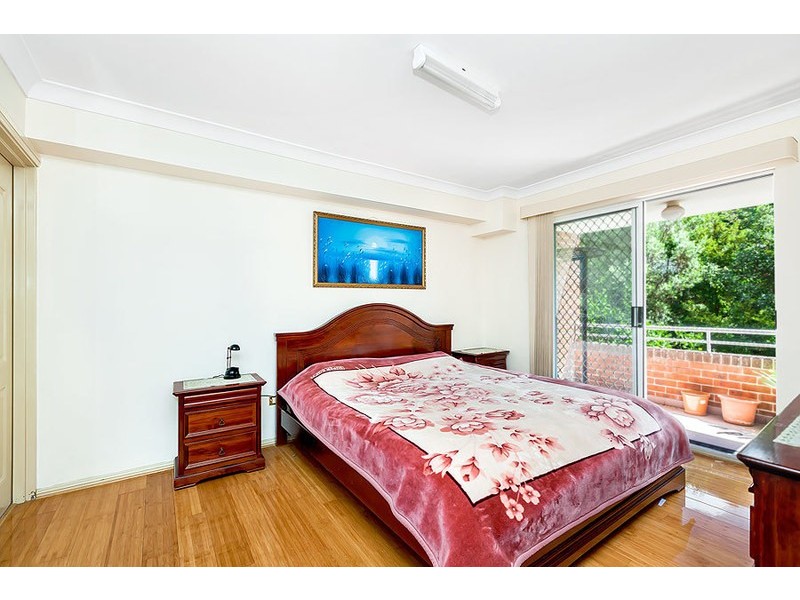 8/2 Beresford Road, Strathfield NSW 2135