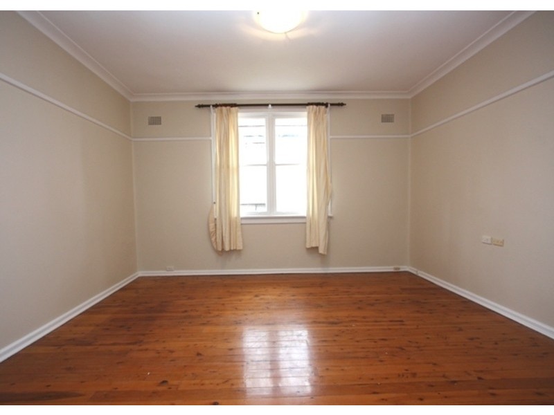 4 Macarthur Avenue, Strathfield NSW 2135