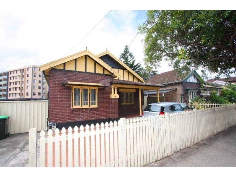 16 Loftus Crescent, Homebush NSW 2140
