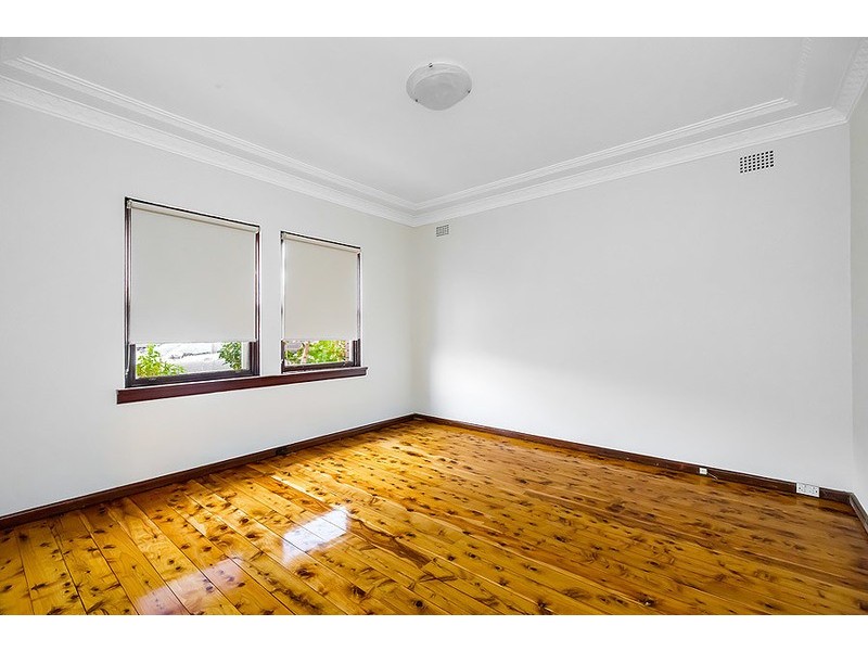 13 Edward Street, Kingsgrove NSW 2208