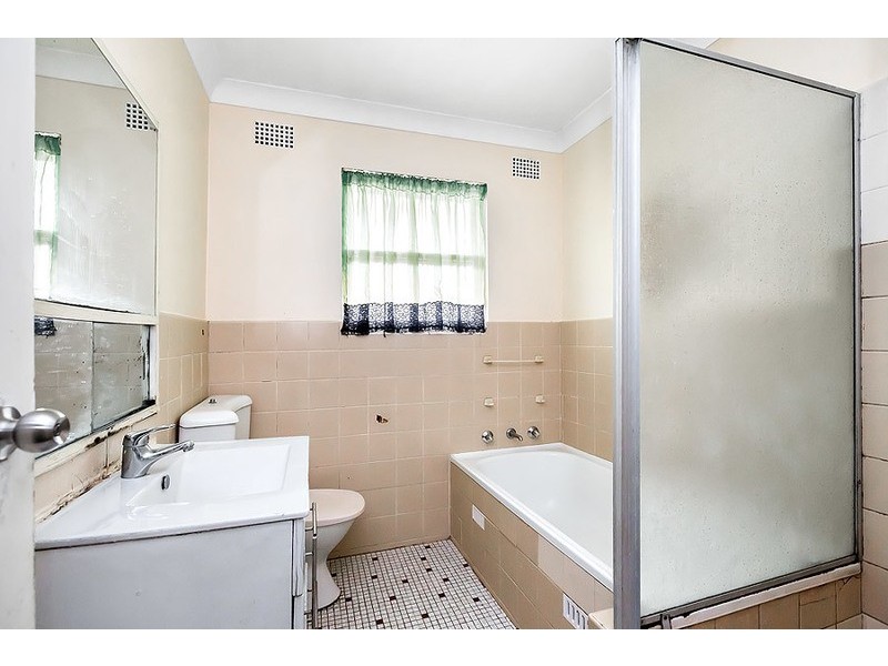 15/62 Burlington Road, Homebush NSW 2140