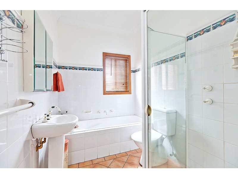 9 Blenheim St, Croydon Park NSW 2133