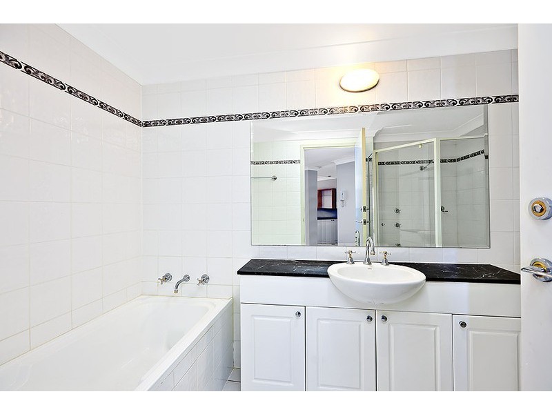 903/10 Wentworth Drive, Liberty Grove NSW 2138