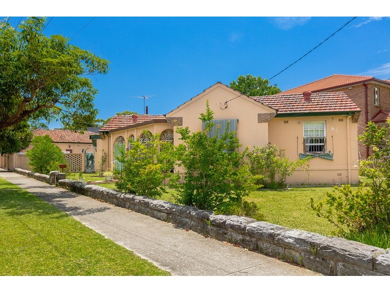 107 Newton Road, Strathfield NSW 2135