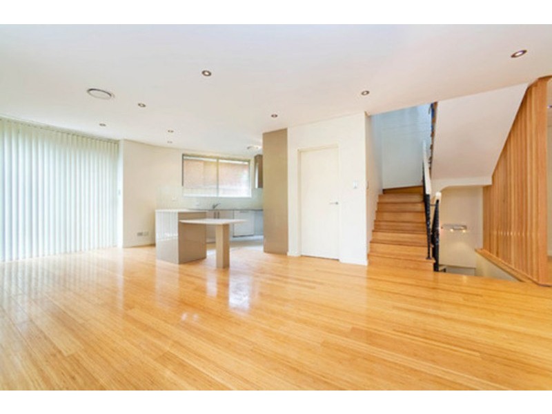 2/66 Beresford Road, Strathfield NSW 2135