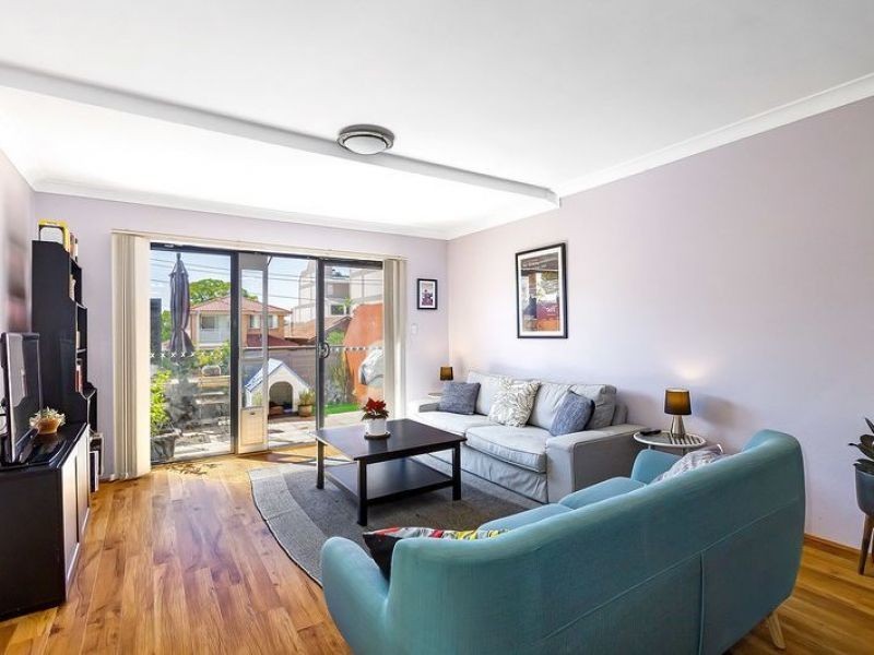 1/300 Canterbury Road, Canterbury NSW 2193