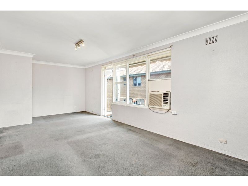 4/5 Bayley Street, Marrickville NSW 2204