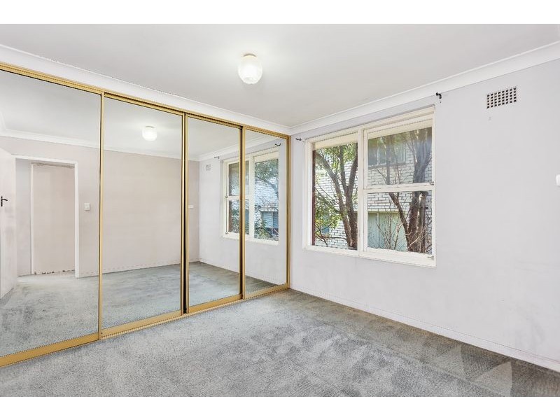 4/5 Bayley Street, Marrickville NSW 2204