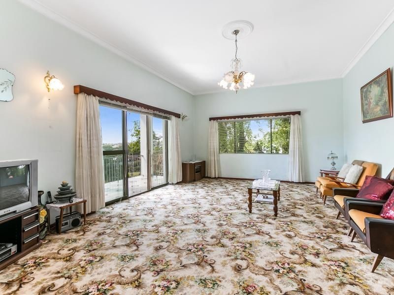 166 Duntroon Street, Hurlstone Park NSW 2193