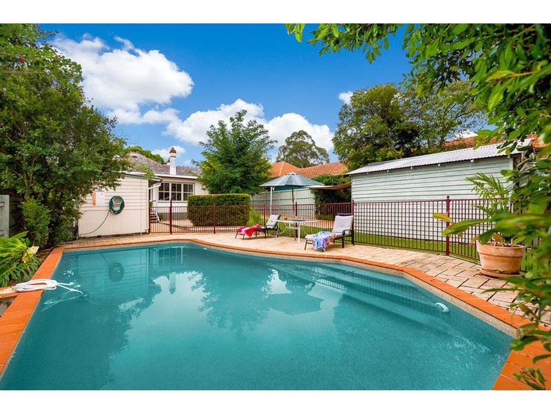 8 Nelson Road, North Strathfield NSW 2137