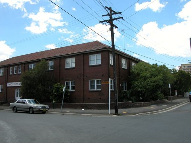 10/8 Loftus Cres, Homebush NSW 2140