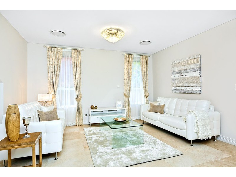 33 Shortland Avenue, Strathfield NSW 2135