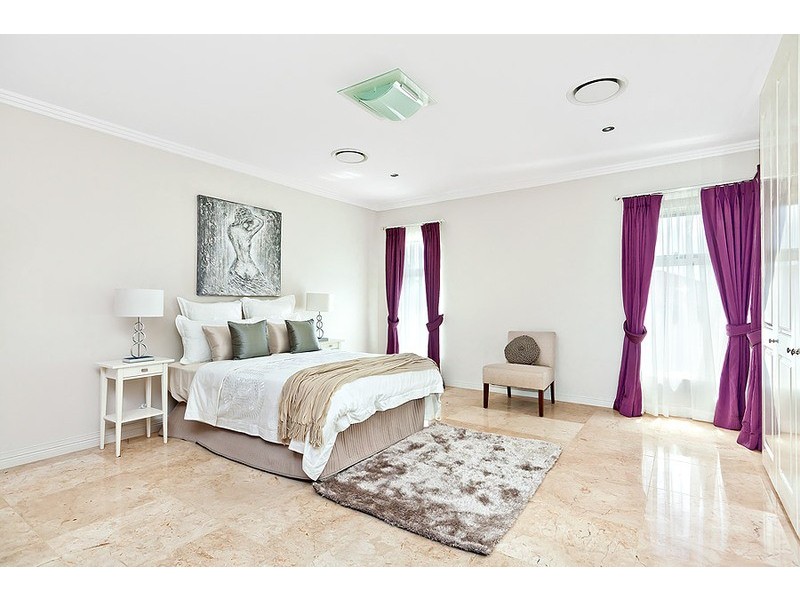 33 Shortland Avenue, Strathfield NSW 2135