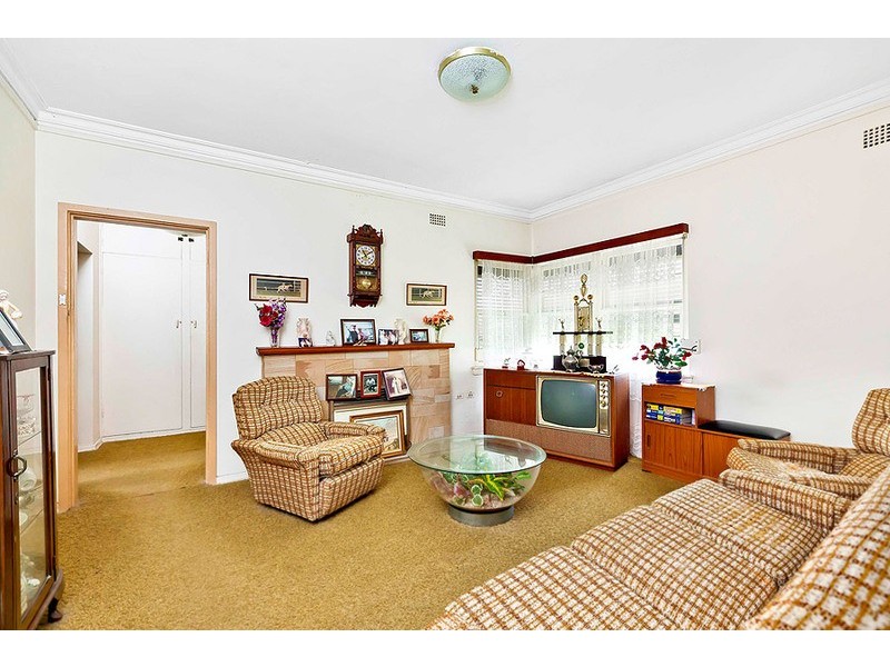 16 Curtin Avenue, Abbotsford NSW 2046