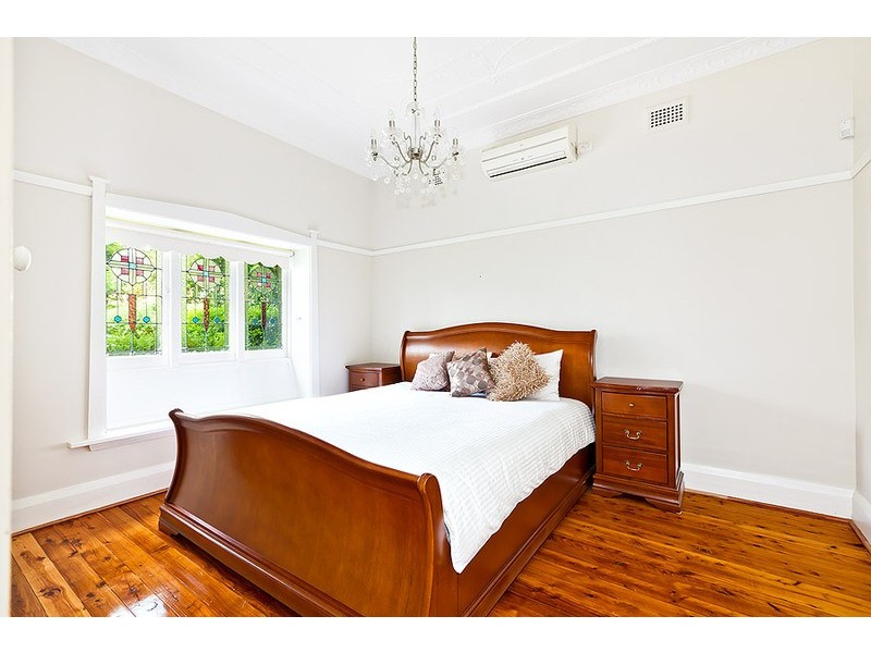 37 Weldon St, Burwood NSW 2134