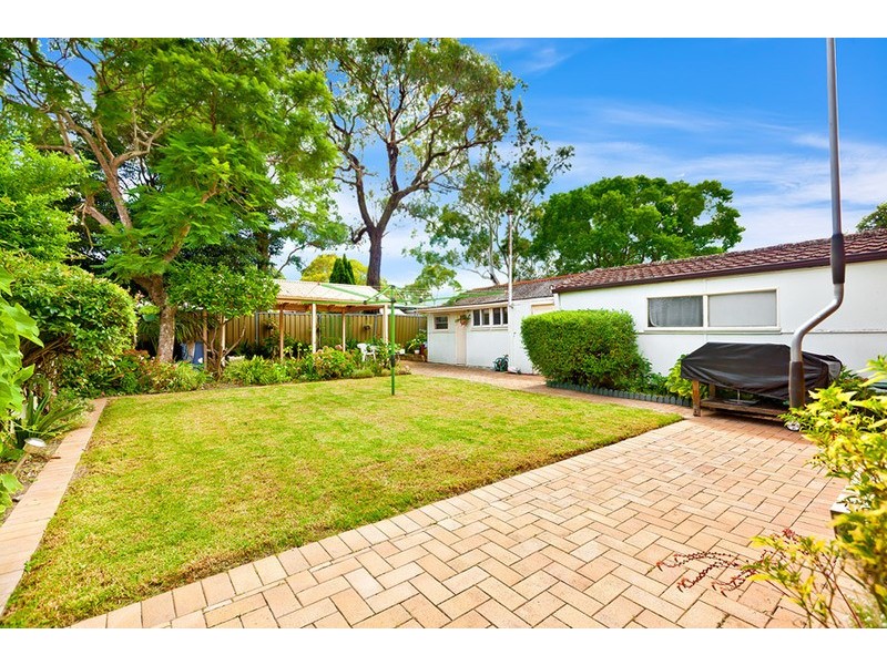 25 Yandarlo Street, Croydon Park NSW 2133