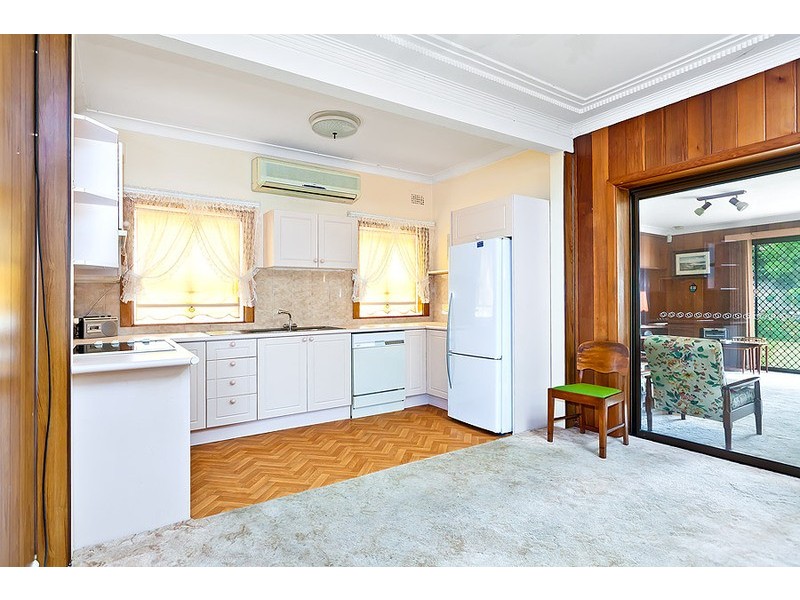 25 Yandarlo Street, Croydon Park NSW 2133