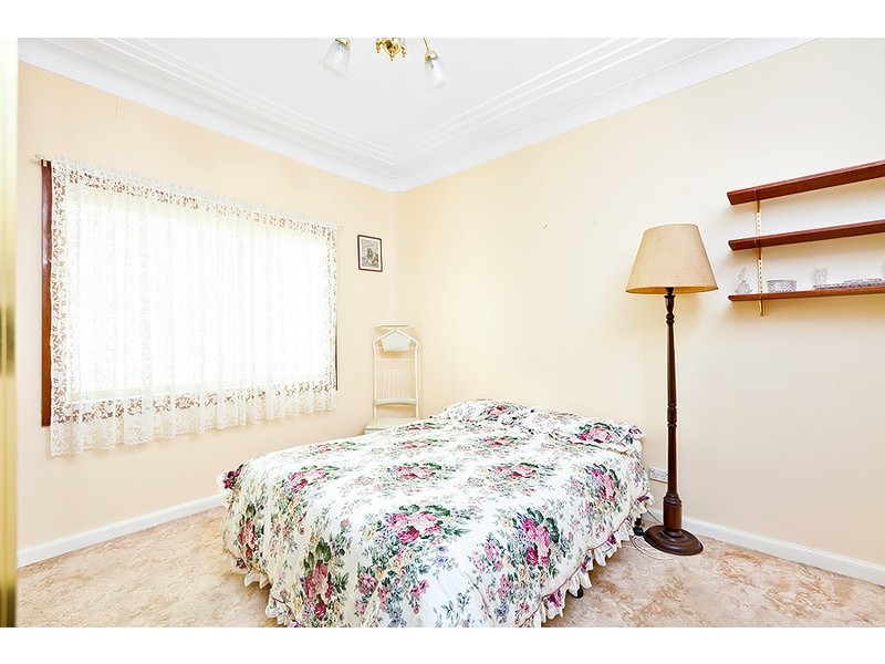 25 Yandarlo Street, Croydon Park NSW 2133