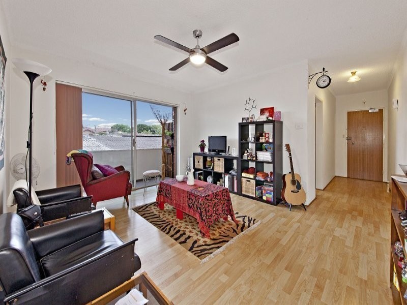 7/4 Mooney Street, Strathfield South NSW 2136