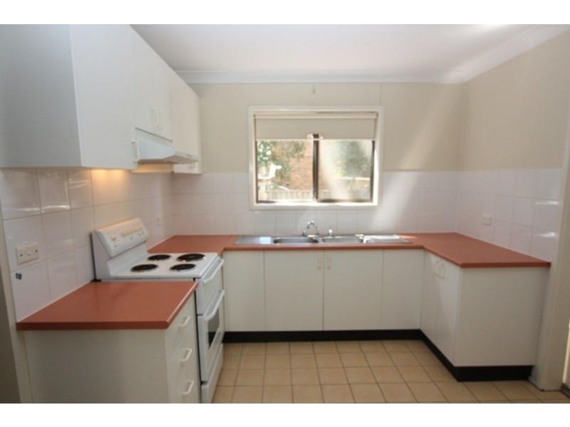 4/2 Eastbourne Road, Homebush West NSW 2140