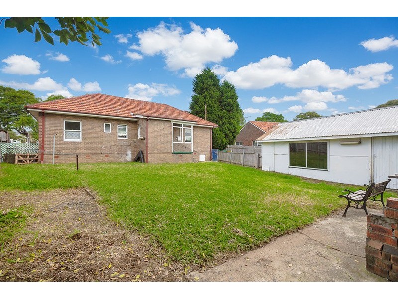 33 Trafalgar Parade, Concord NSW 2137