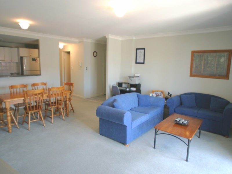 25/2 Wentworth Drive, Liberty Grove NSW 2138