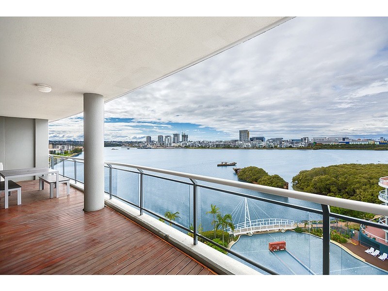 22/27 Bennelong Parkway, Wentworth Point NSW 2127