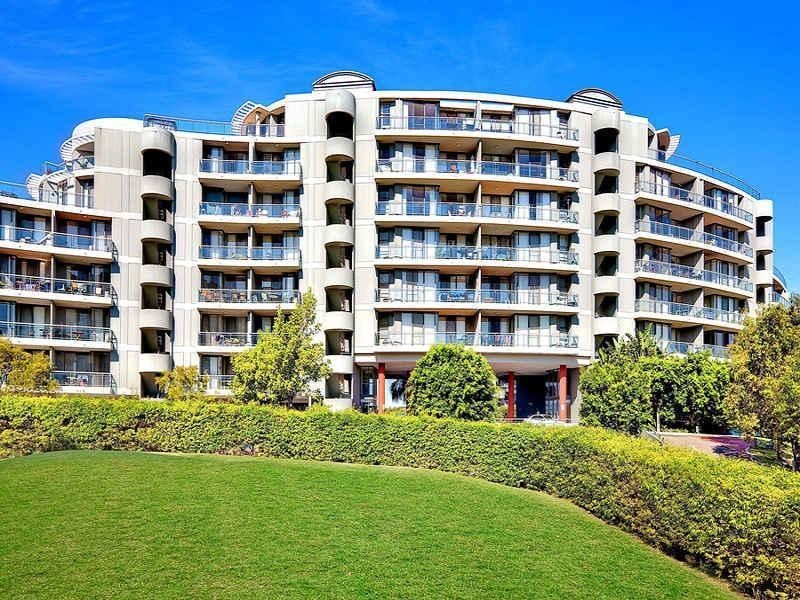 22/27 Bennelong Parkway, Wentworth Point NSW 2127