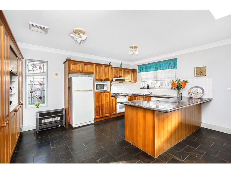 24 Macnamara Avenue, Concord NSW 2137