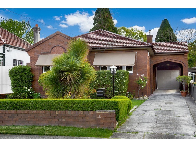 37 Coronation Parade, Strathfield South NSW 2136