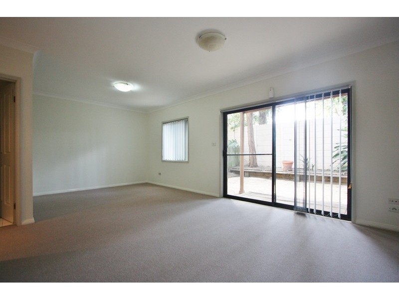 10 Hewin Close, Liberty Grove NSW 2138