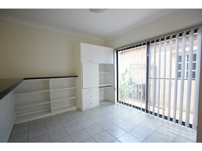 10 Hewin Close, Liberty Grove NSW 2138