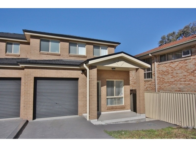 8 Hillier Street, Merrylands NSW 2160