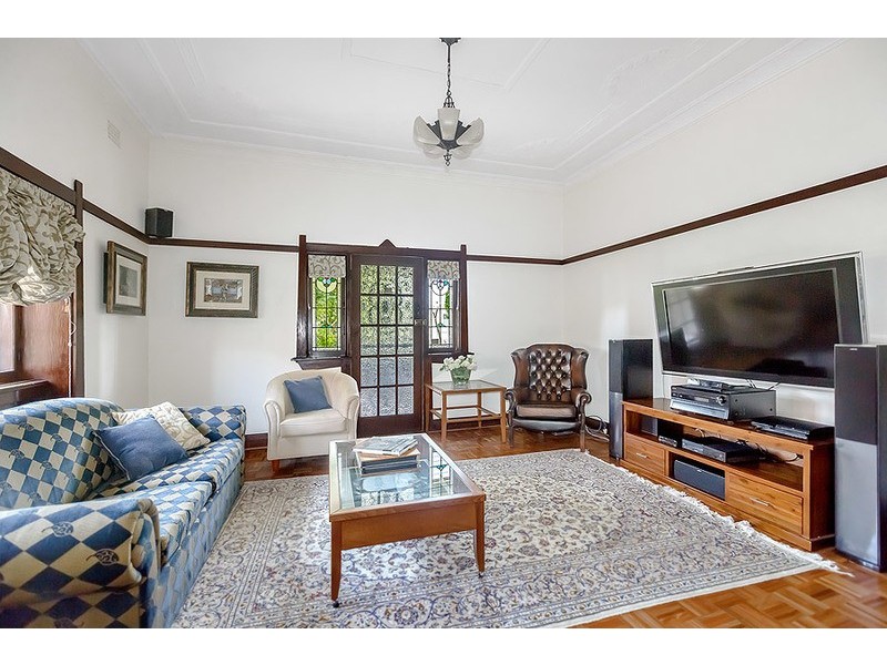 18 Heath Street, Concord NSW 2137