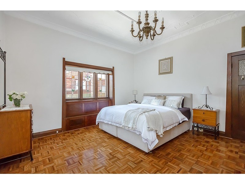 18 Heath Street, Concord NSW 2137