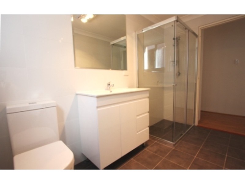 3/64  Sackville Street, Fairfield NSW 2165